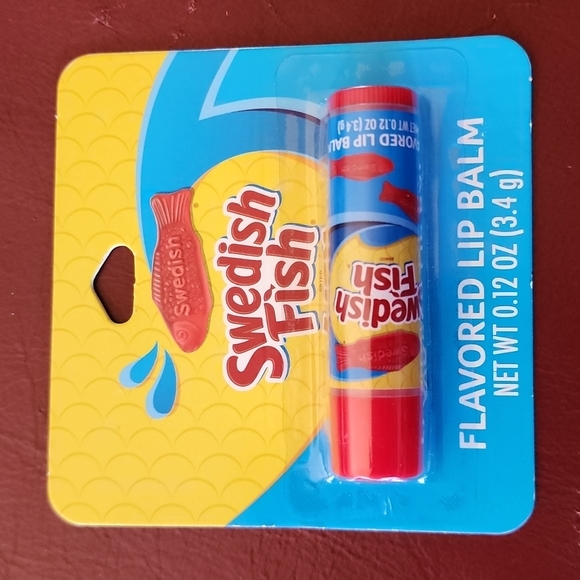 *free w/ purch* NIB Taste Beauty: SWEDISH FISH Candy Flavored Novelty Lip Balm - Picture 1 of 3